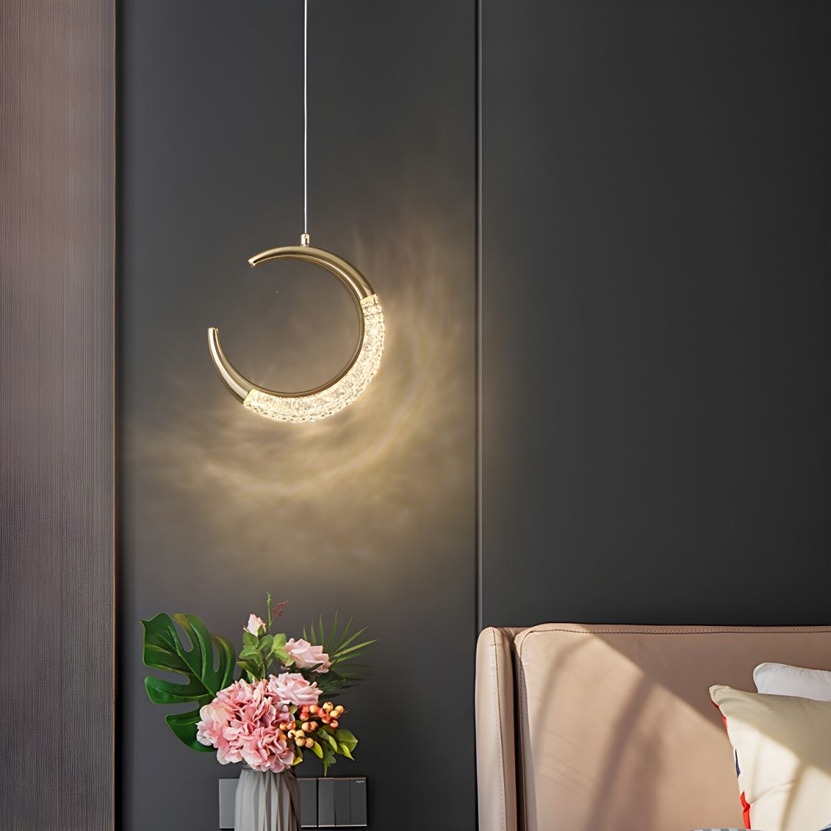 Lampe de chevet Lune Suspendue en Cristal - Opale Image
