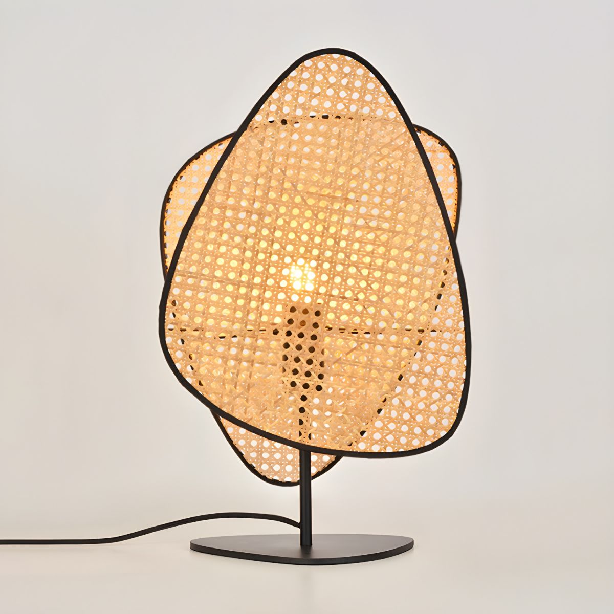 Lampe de chevet Design en Rotin et Métal - Opale