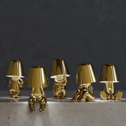 Lampe de chevet Moderne Petit Homme Assis Design - Opale