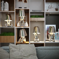 Lampe de chevet Moderne Petit Homme Assis Design - Opale