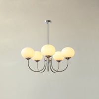 Lustre cinq lumières finition chrome et abat-jours crème