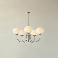 Lustre cinq lumières finition chrome et abat-jours blancs
