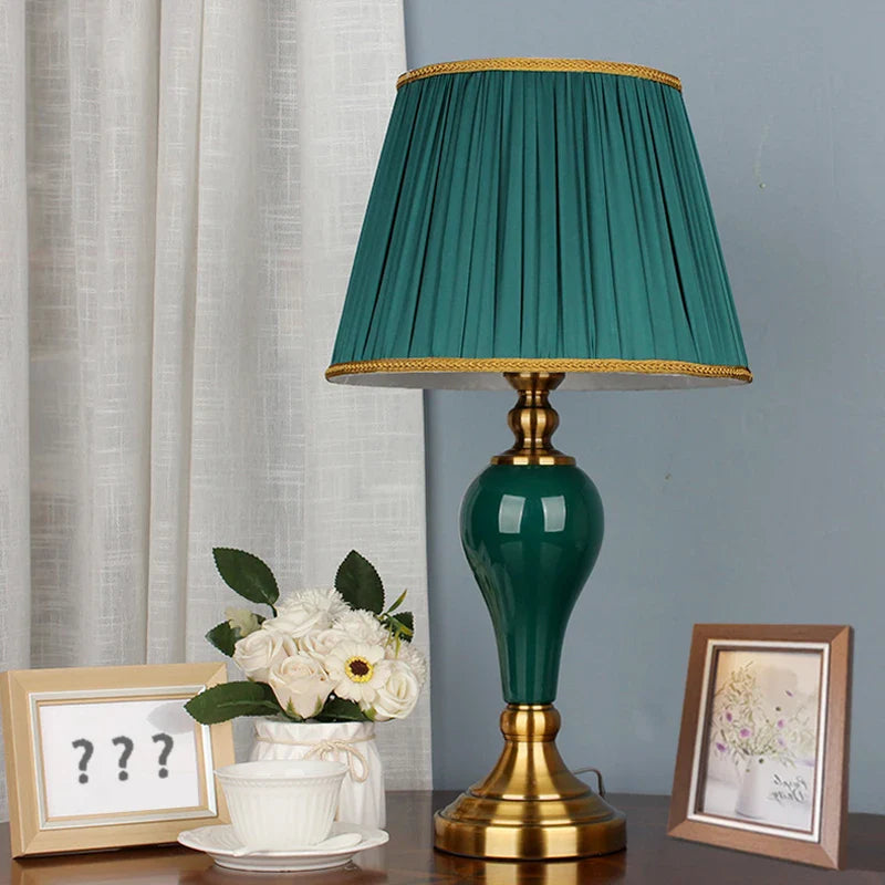 Lampe de chevet Baroque en Céramique Vert - Opale Image