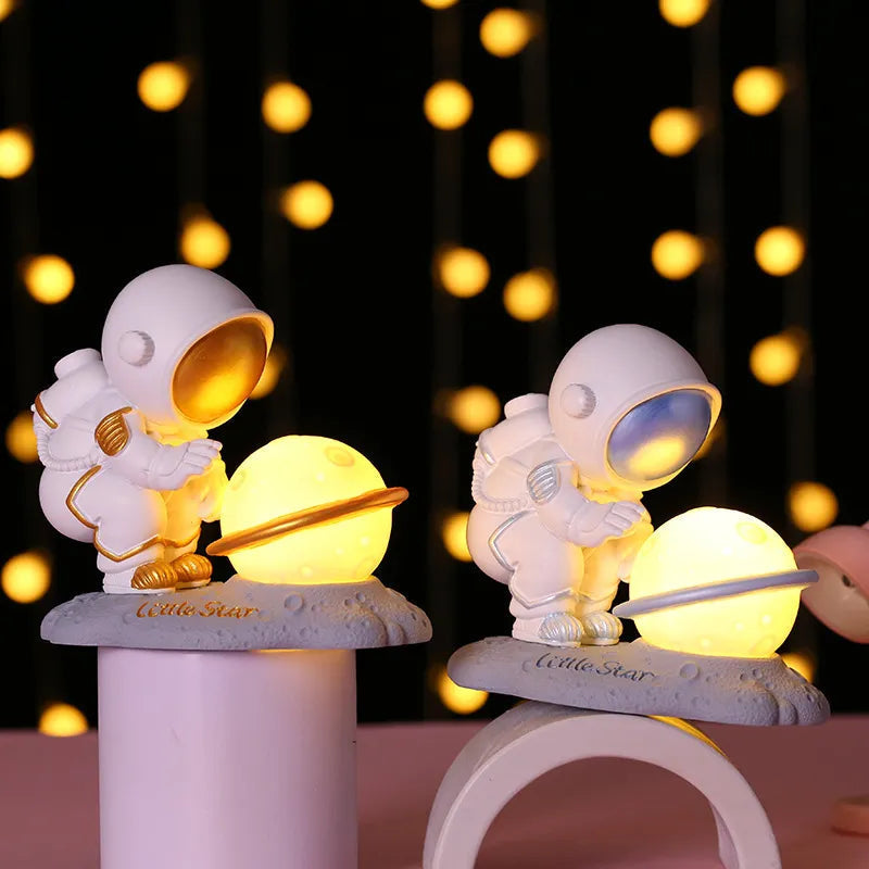 Lampe de chevet Astronaute Lune Enfant - Opale Image