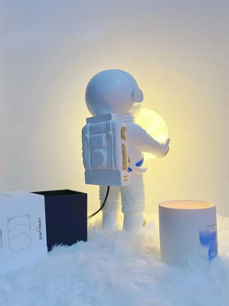 Lampe de Chevet LED Astronaute Originale - section Image