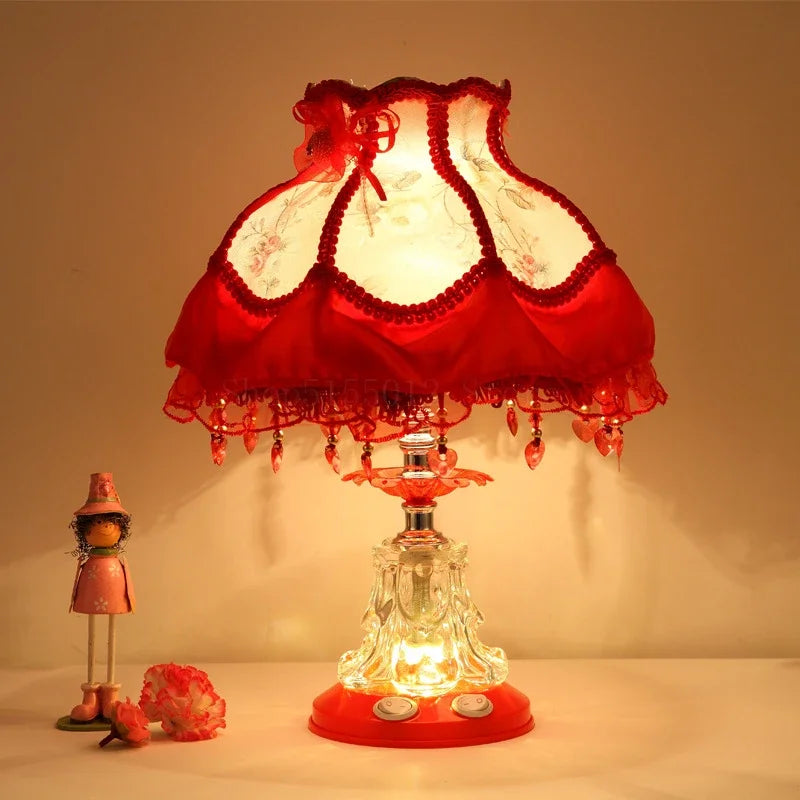 Lampe de chevet Baroque Fille - Opale Image