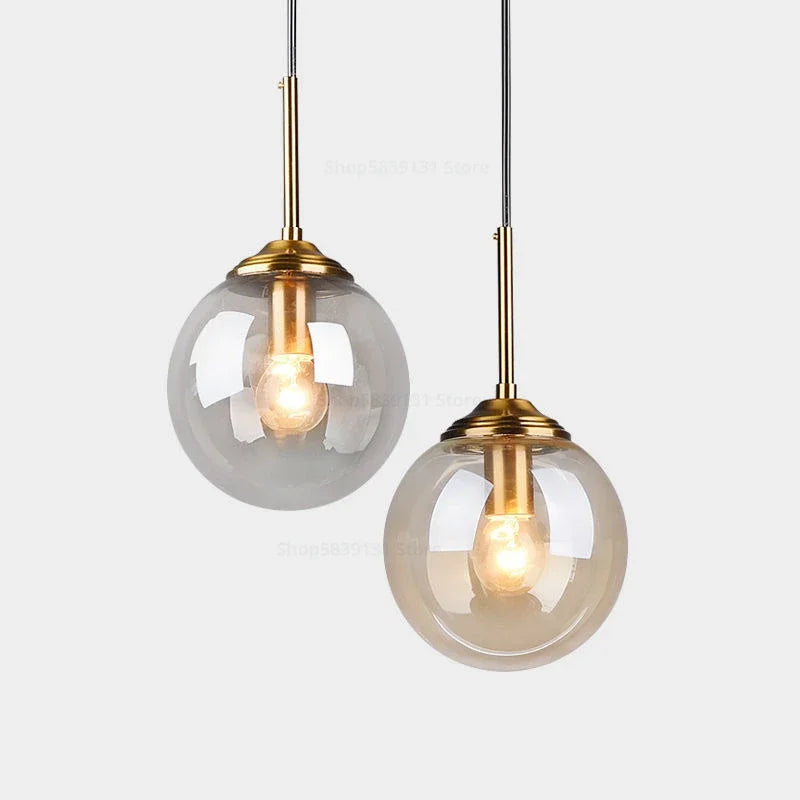 Lampe de chevet Suspendue Boule en Verre Nordique - Opale Image
