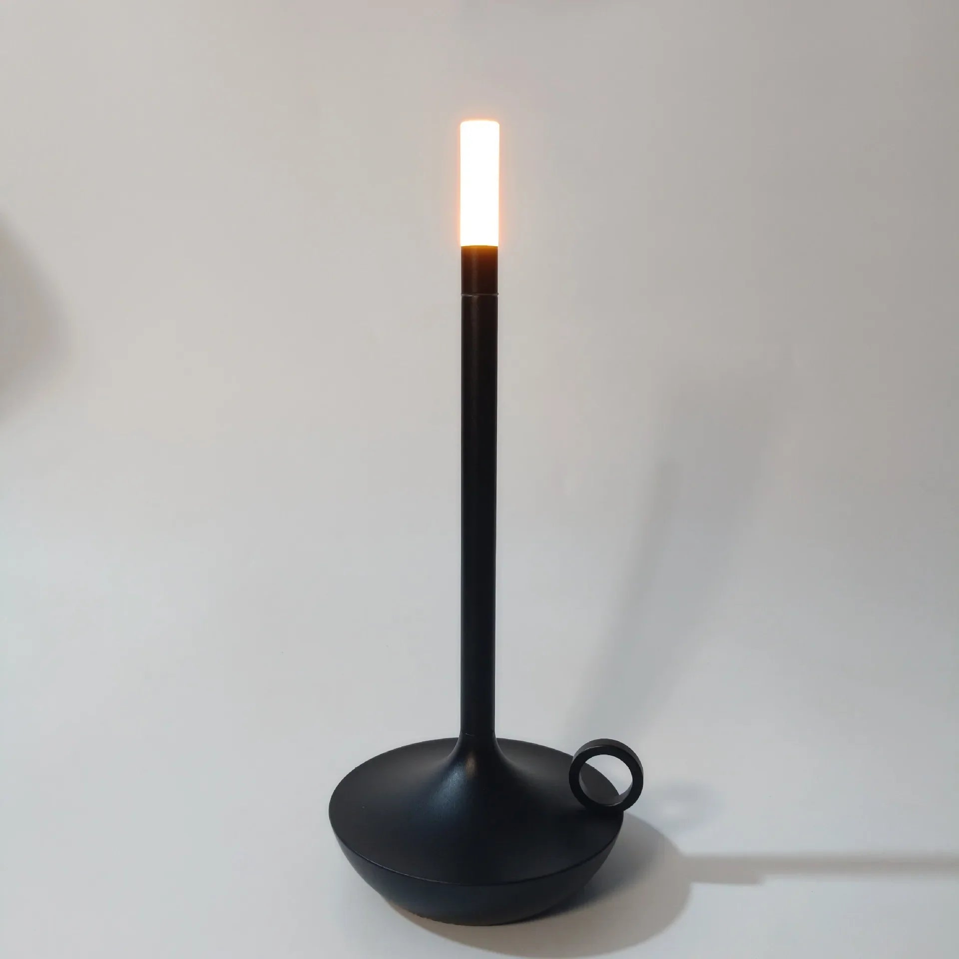 Lampe de chevet Industrielle en Forme de Bougeoir - Opale