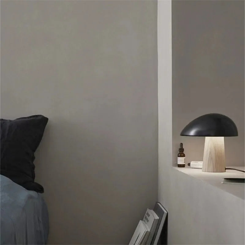 Lampe de chevet à LED Champignon en Bois - Opale