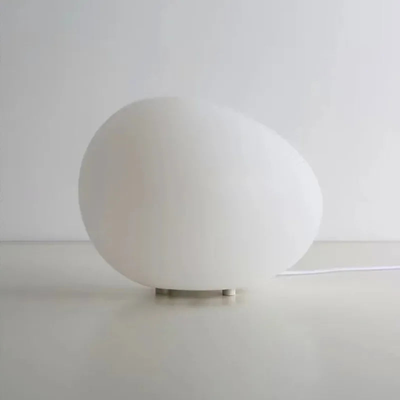 Lampe de chevet Design LED Caillou Lumineux - Opale