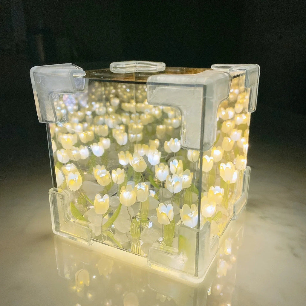 Lampe de chevet Fleur 3D Boîte Miroir avec Tulipes - Opale