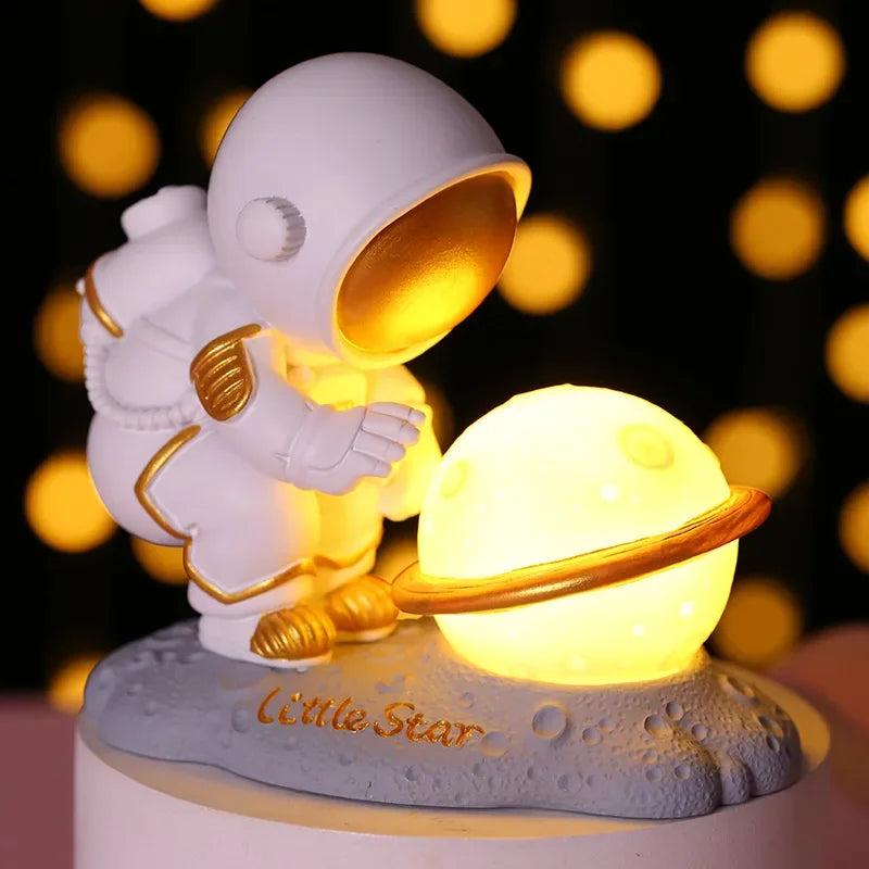 Lampe de chevet Astronaute Lune Enfant - Opale