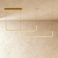 Lustre design linéaire finition dorée, modèle double décalé