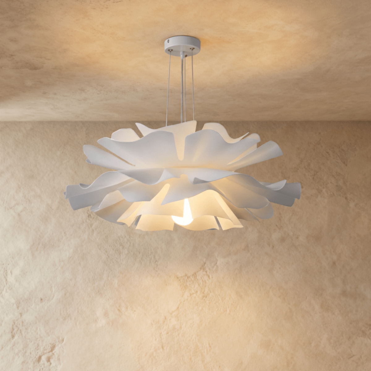 Lustre design fleur modèle A 60 cm avec lumière douce