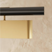 Détail du diffuseur en laiton du lustre led moderne