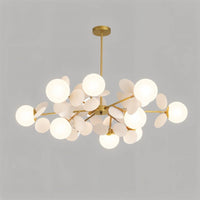 Lustre moderne blanc à branches dorées et sphères lumineuses