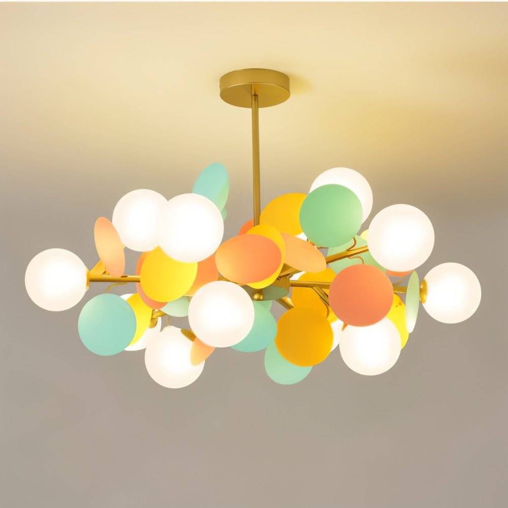 Lustre moderne multicolore avec sphères opalines éteintes