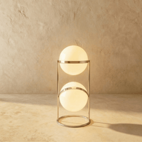 Lampadaire design à deux étages finition argentée