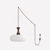 Suspension baladeuse en verre coloris blanc avec cordon et prise