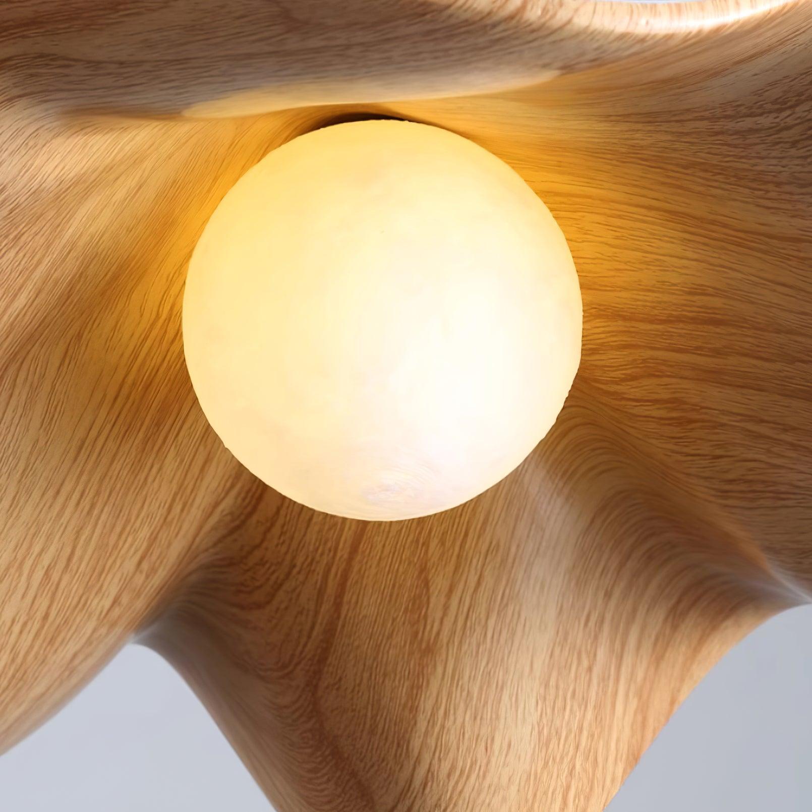 Gros plan sur le globe central et la texture non lisse de la résine