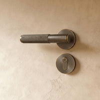 Poignée de porte bronze, rosace carrée