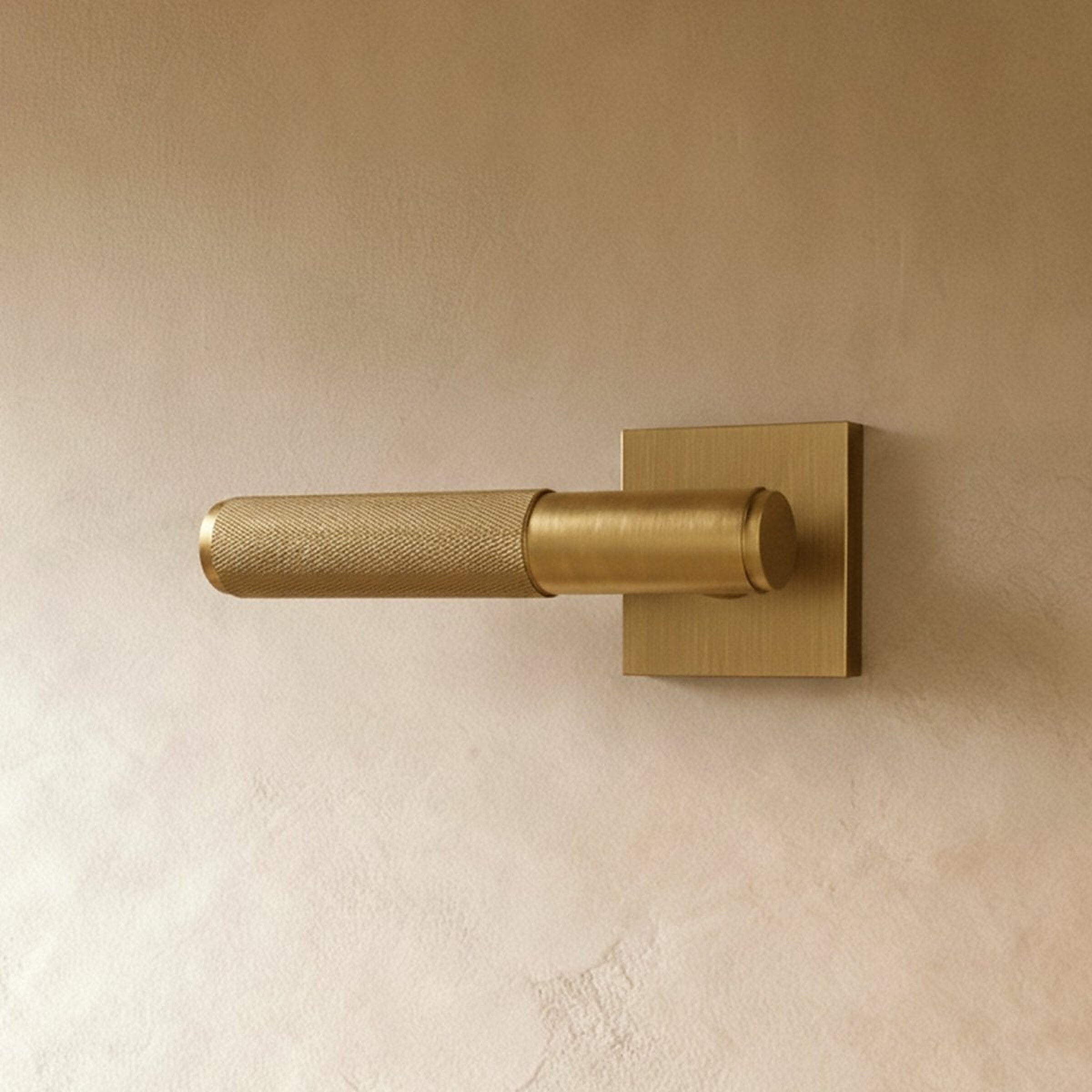 Poignée de porte laiton doré, rosace carrée